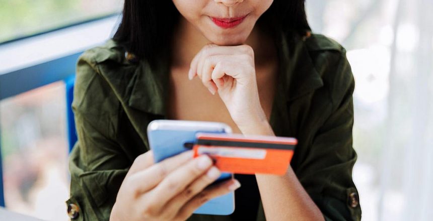 Credit-Card_Heres-How-To-Lower-Your-Credit-Card-Interest-Rate